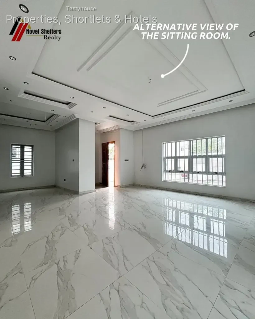 4 – Bedroom Detached House with BO