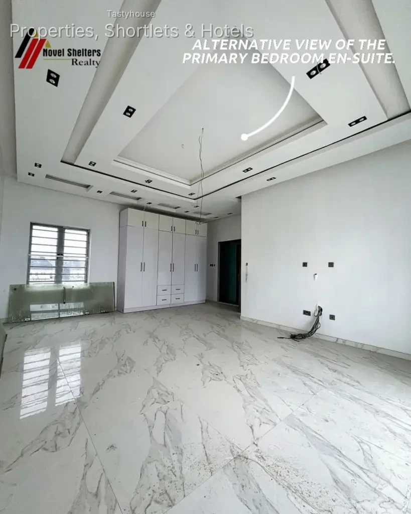 4 – Bedroom Detached House with BO