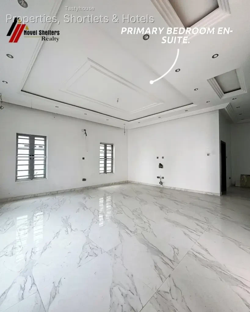 4 – Bedroom Detached House with BO