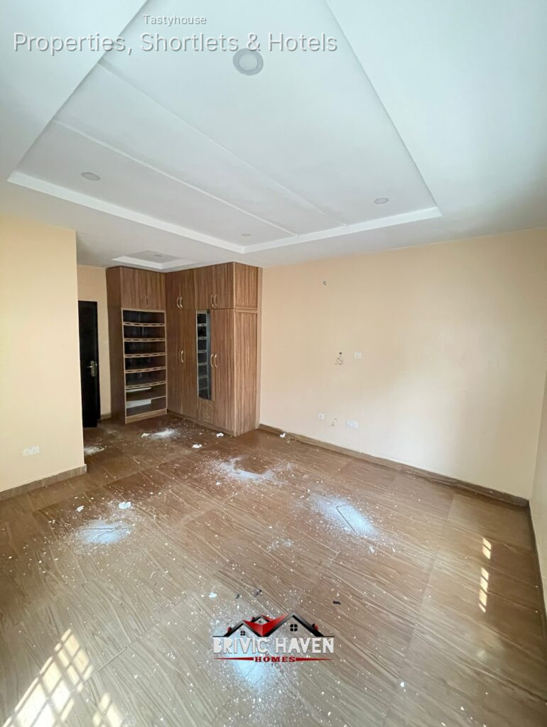 2 units of 4 bedroom terrace duplex with 2 living rooms and a bq