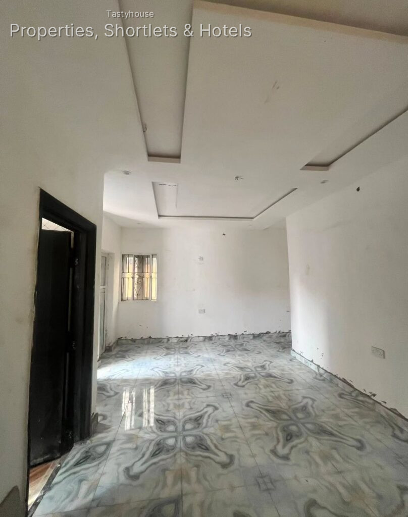 6 – UNITS OF 2-BEDROOM APARTMENTS