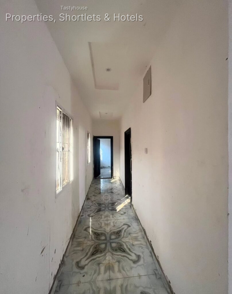 6 – UNITS OF 2-BEDROOM APARTMENTS