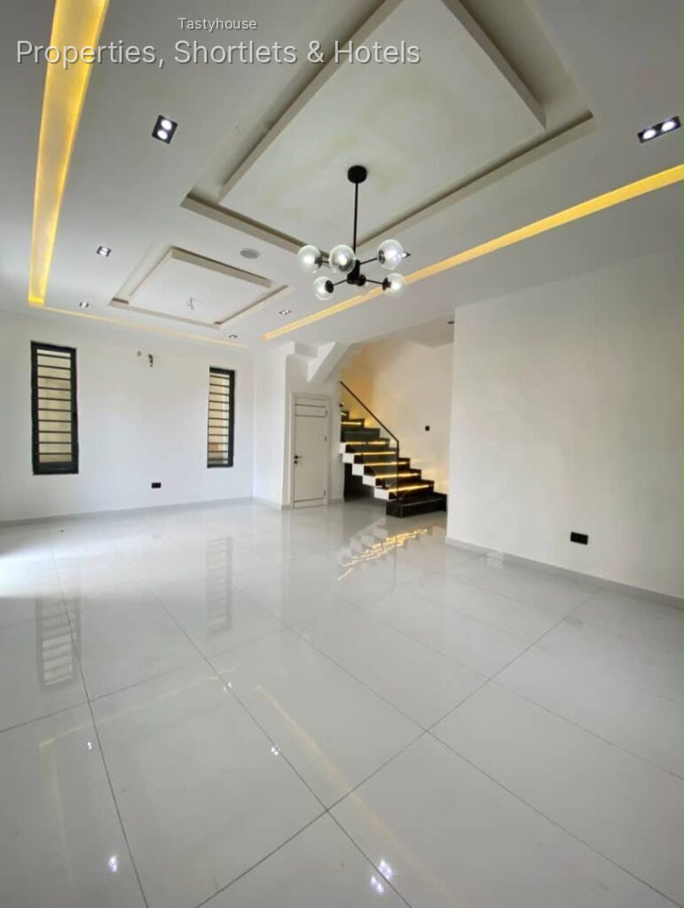 FINISHED 4 BEDROOM FULLY DETACHED DUPLEX WITH BQ