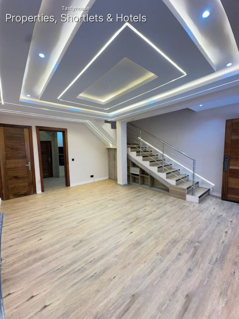 FULLY SERVICED 2 BEDROOM APARTMENTS