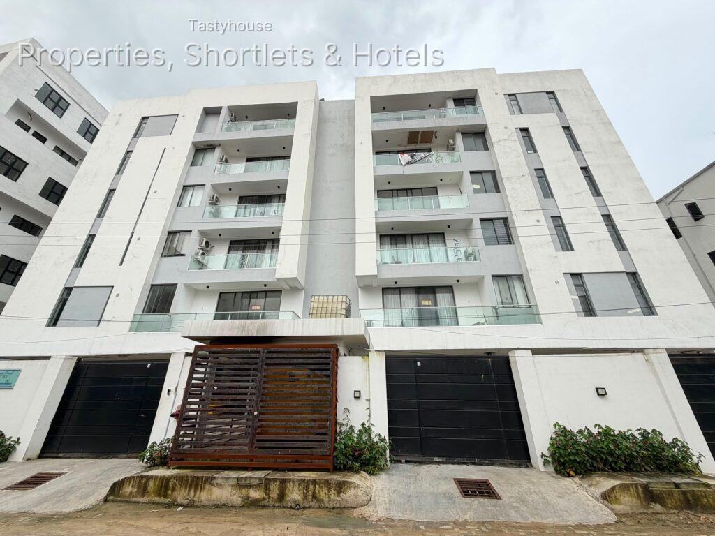 Fully Furnished 2-Bedroom Apartment