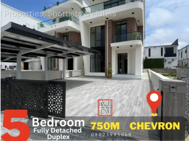 5 Bedrooms Fully Detached Duplex