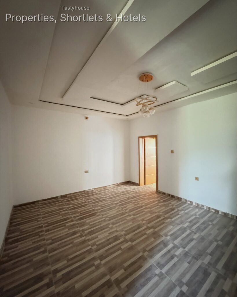 Well Spacious All En-suit 4 BedroomsTerrace Duplex