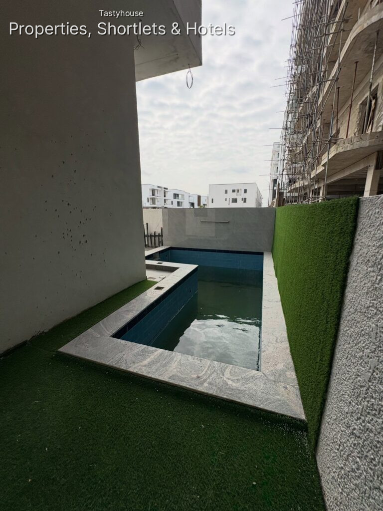 5-BEDROOMSEMI-DETACHED DUPLEX + BỌ