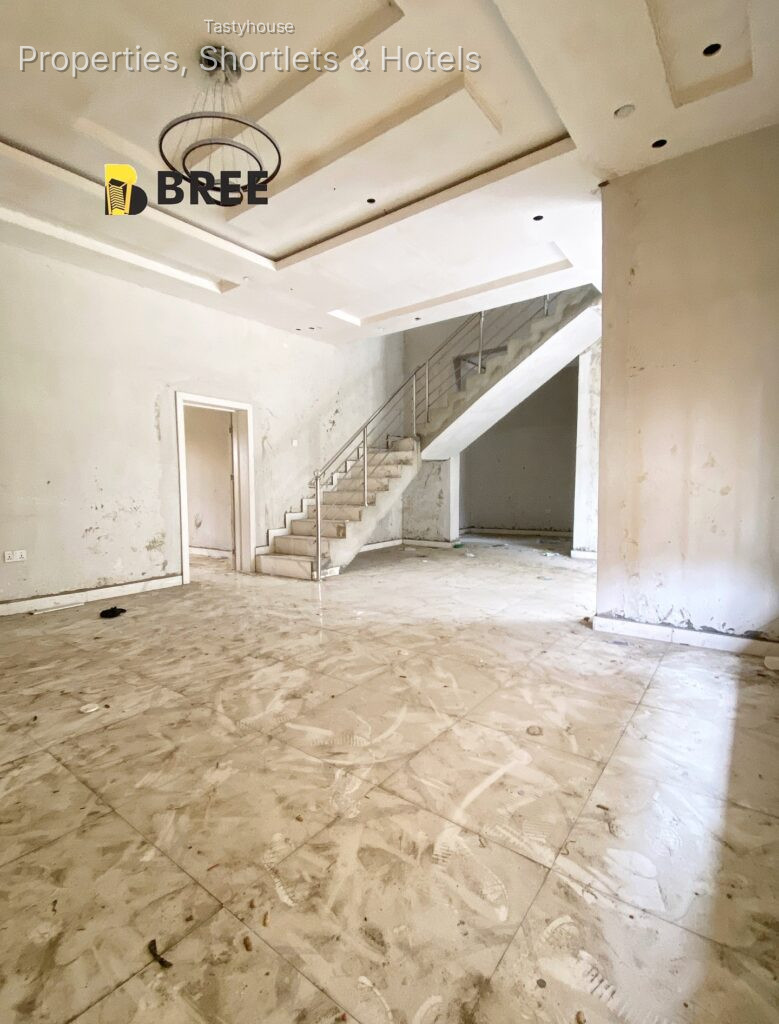 4-Bedroom Terrace Duplex