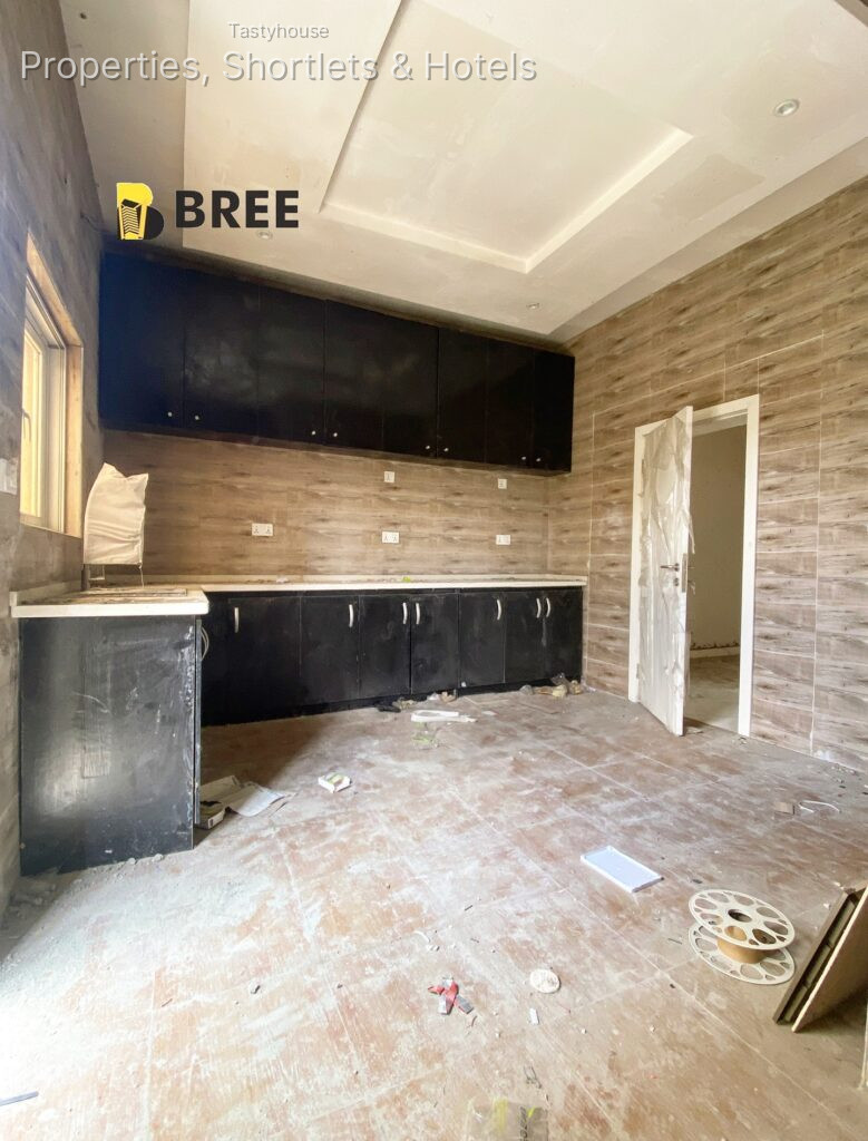 4-Bedroom Terrace Duplex