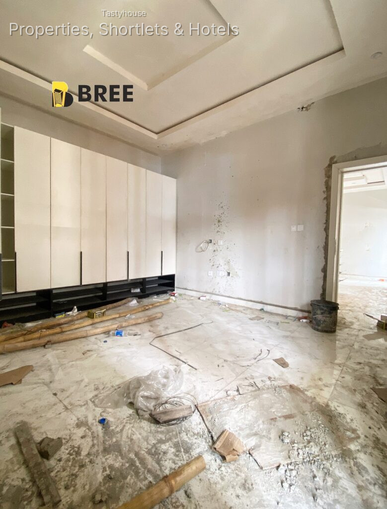 4-Bedroom Terrace Duplex