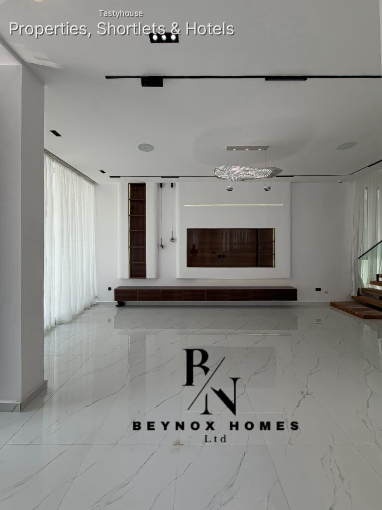 5 BED DUPLEX + BQ