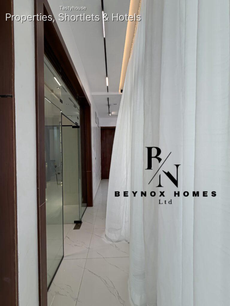 5 BED DUPLEX + BQ