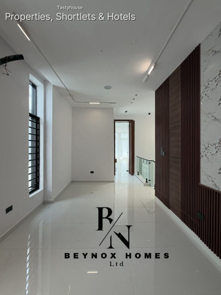 5 BED DUPLEX + BQ