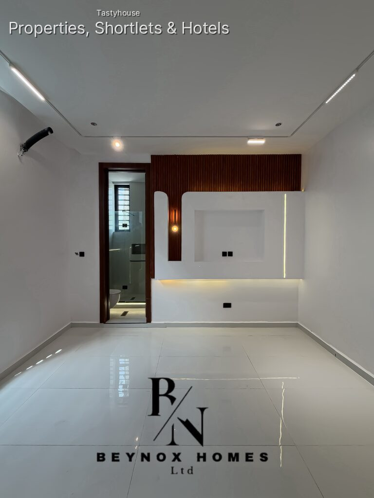 5 BED DUPLEX + BQ