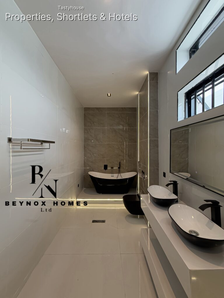 5 BED DUPLEX + BQ