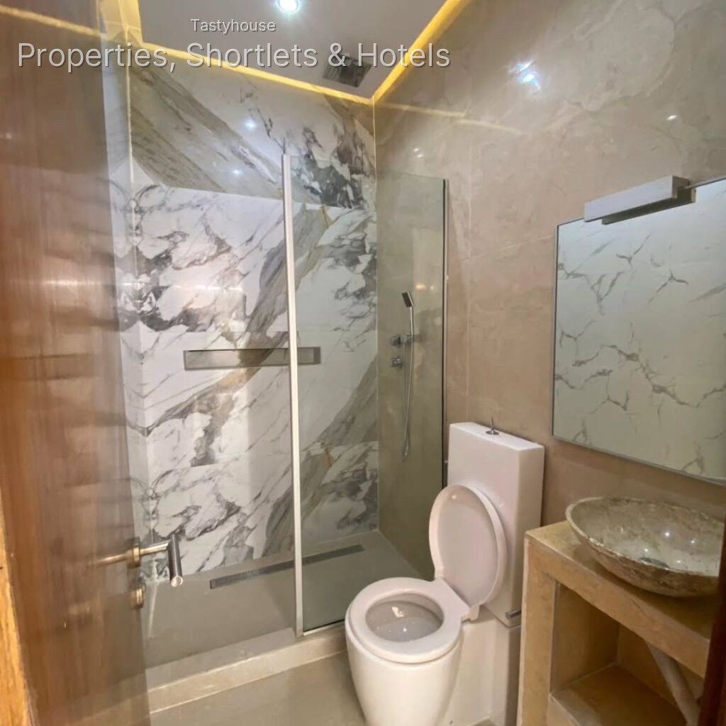 3 – Bedroom Ensuite apartment