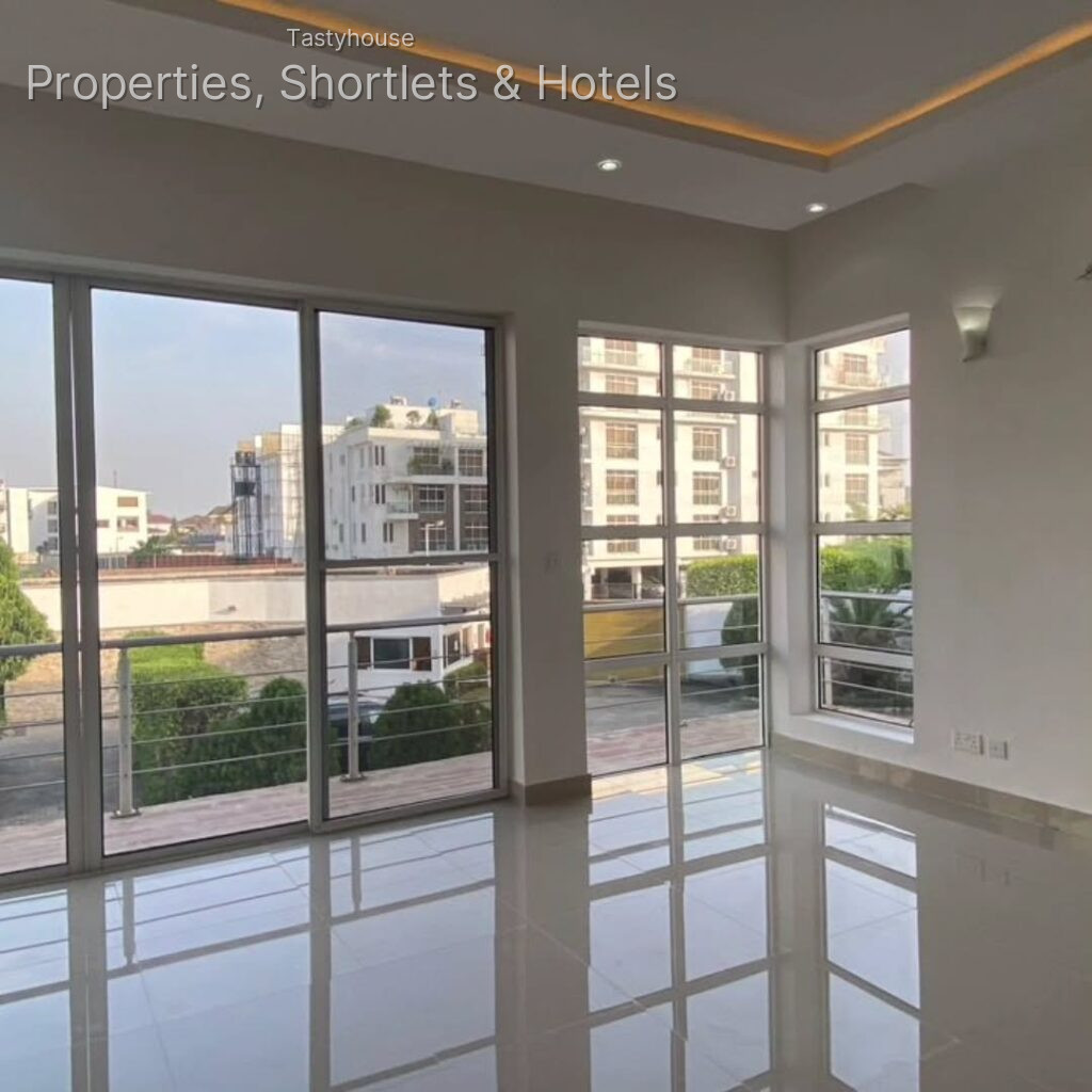 3 – Bedroom Ensuite apartment