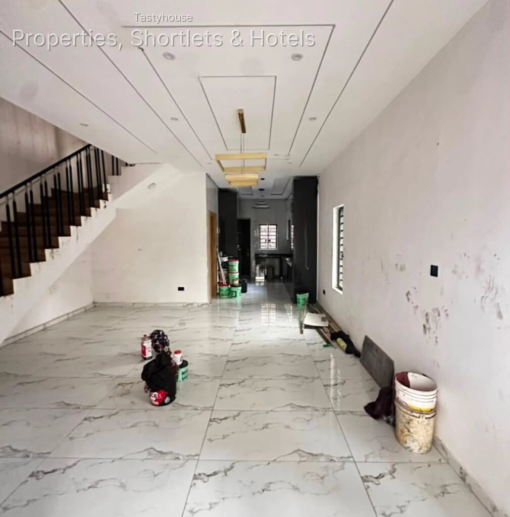 4 bedroom terrace duplex