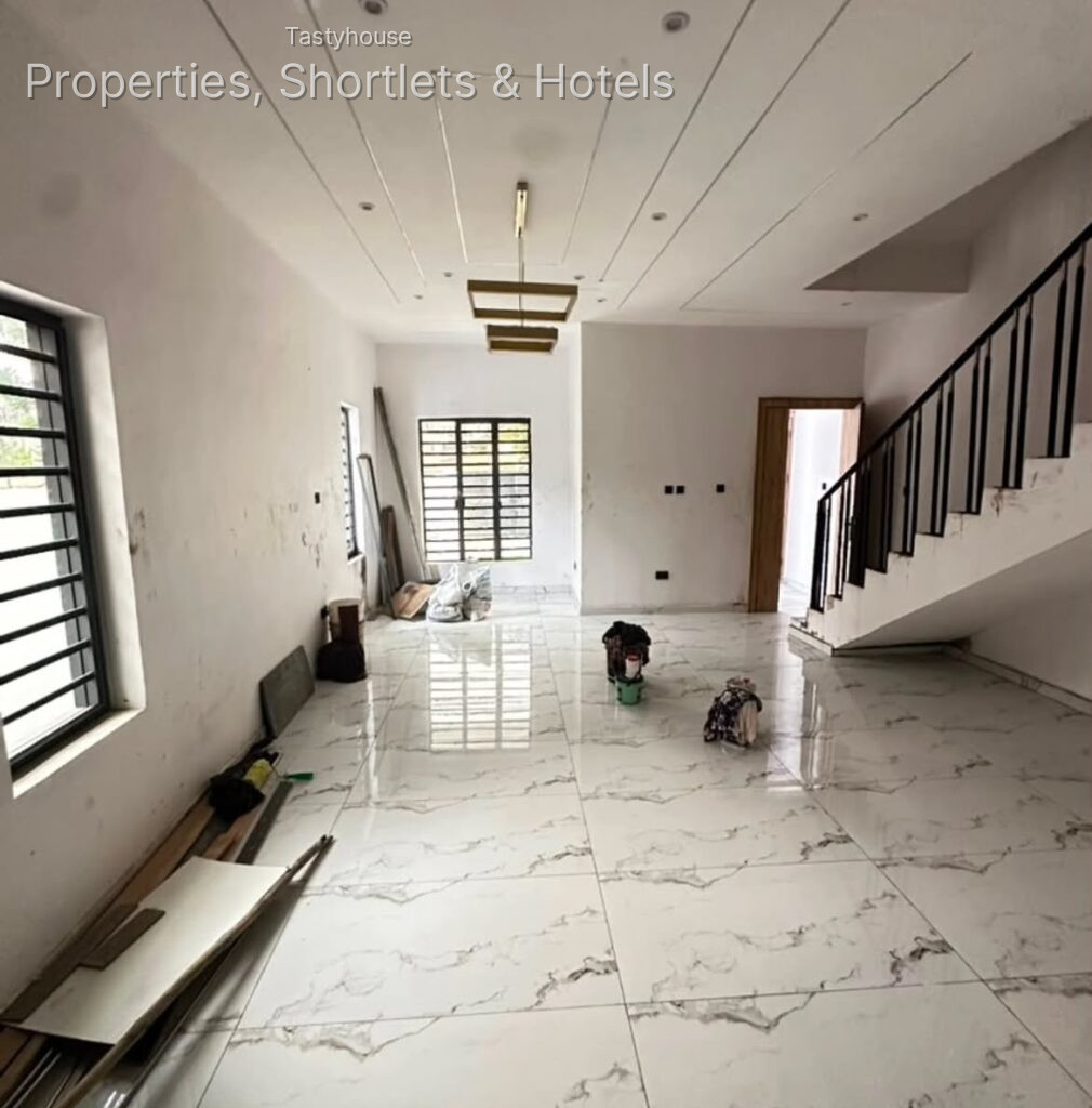 4 bedroom terrace duplex