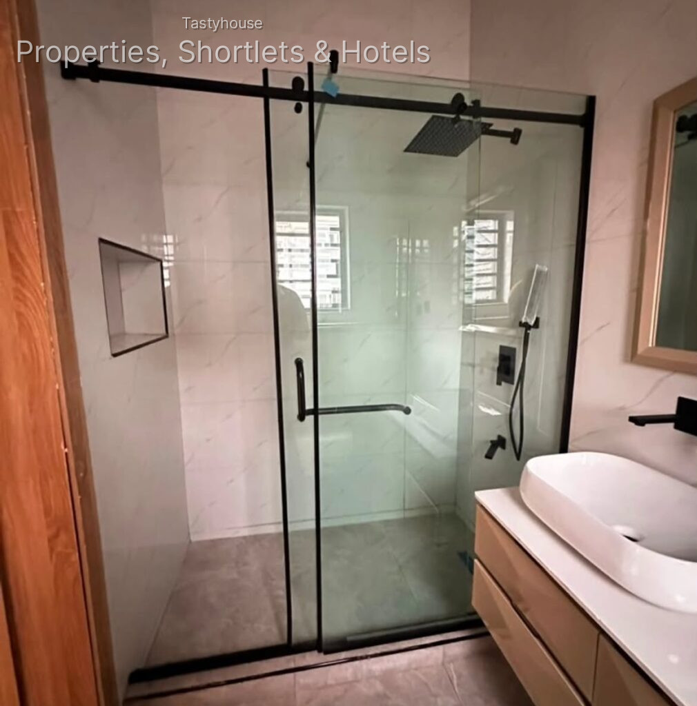 4 bedroom terrace duplex