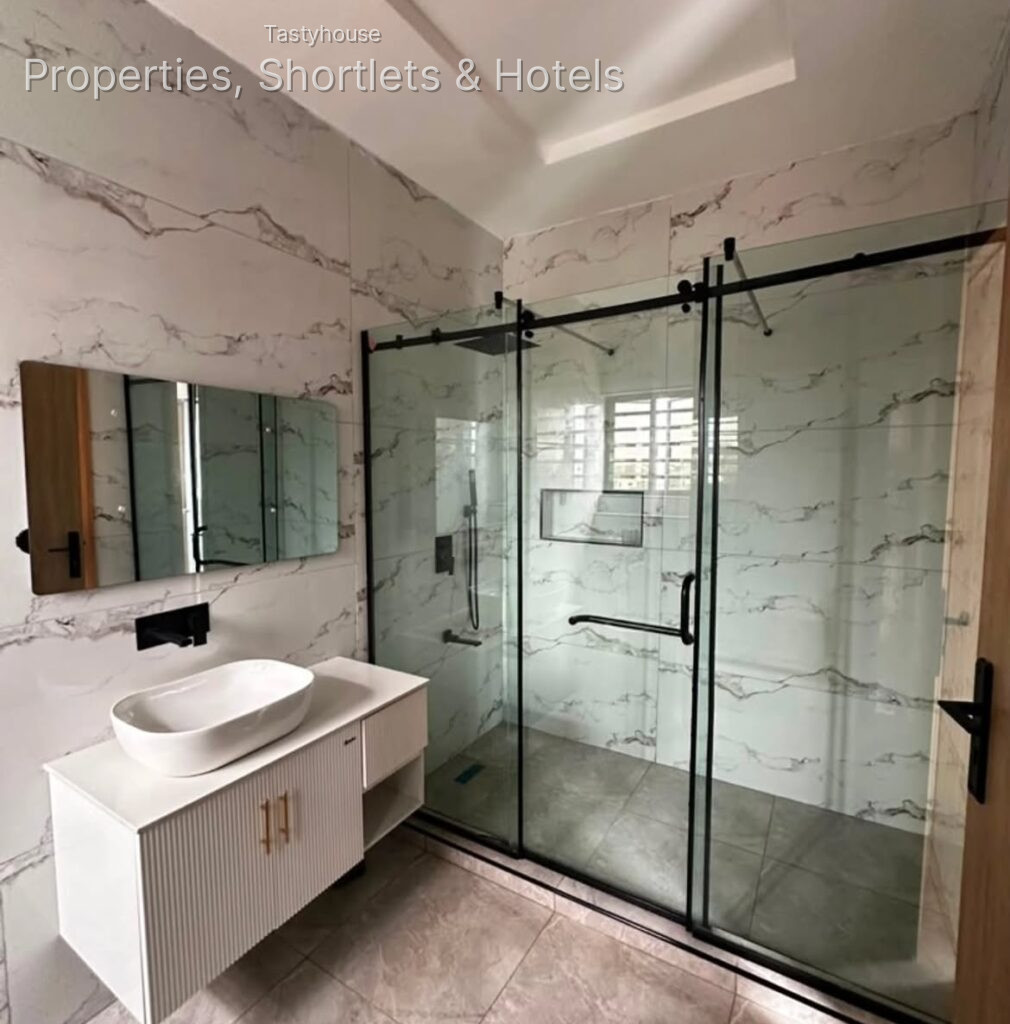 4 bedroom terrace duplex