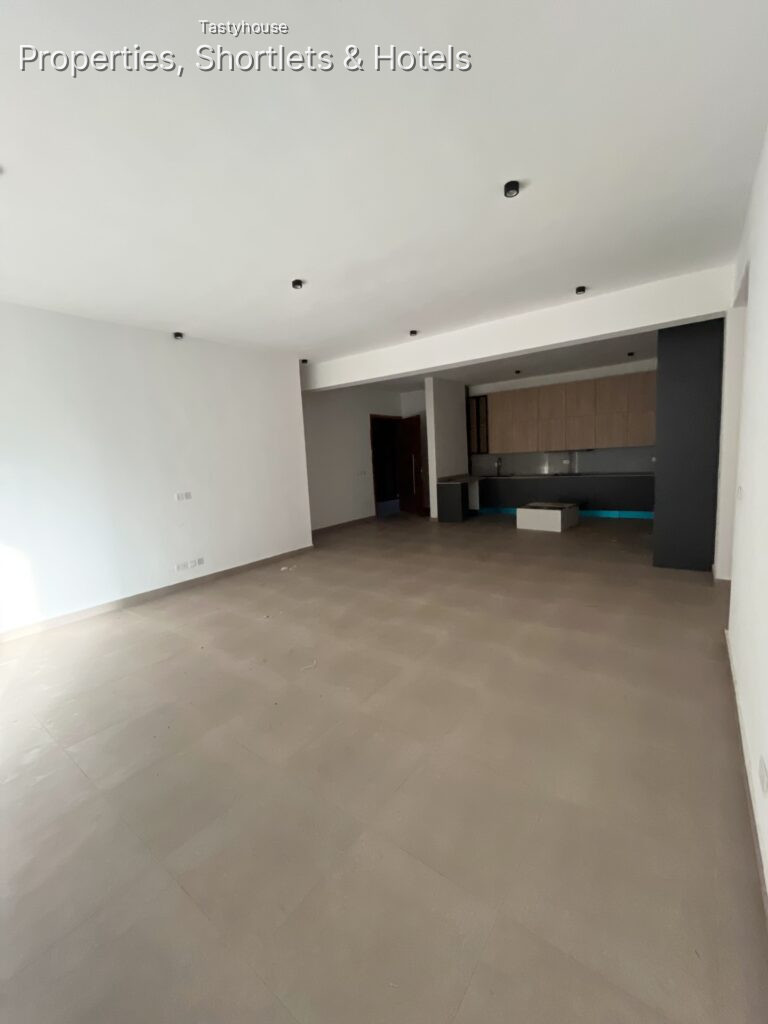 Luxury 2 &3 Bedroom Apartments