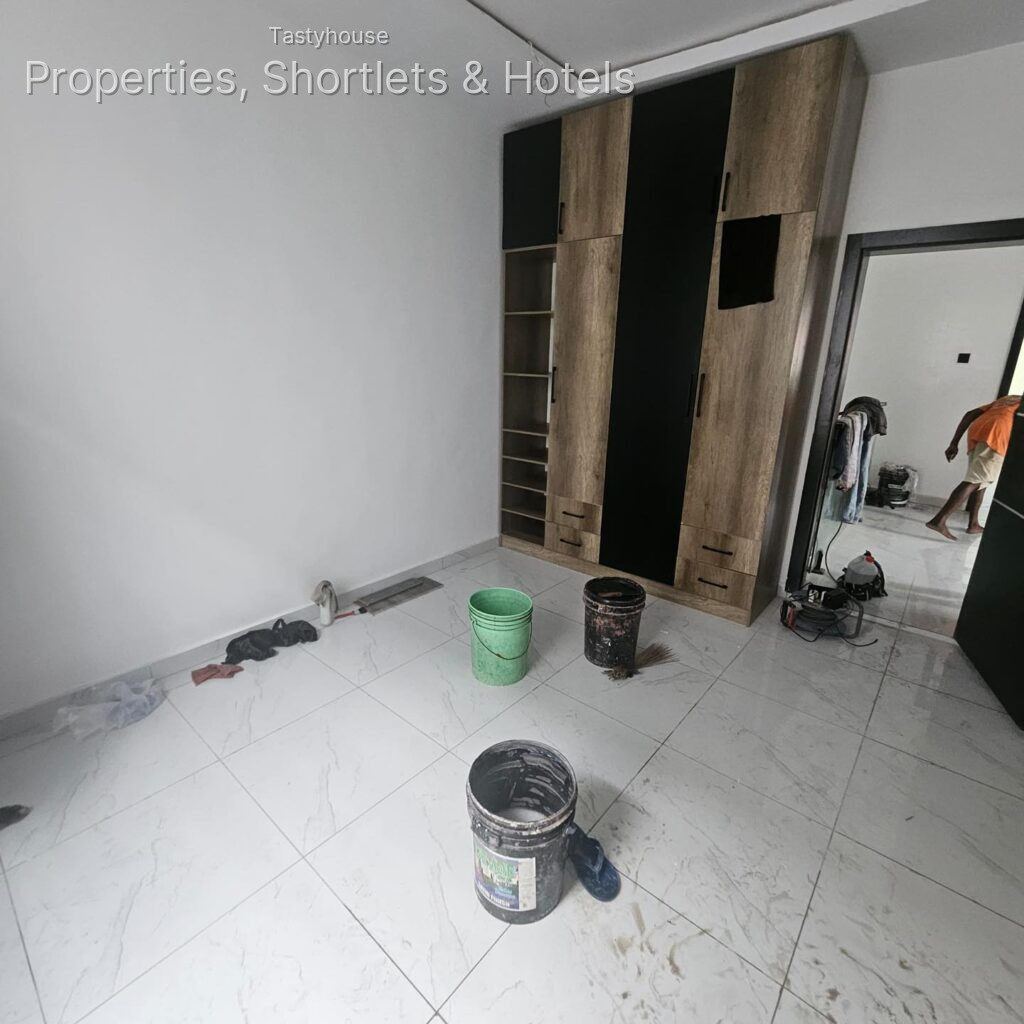 4-Bedroom Semi-Detached Luxury