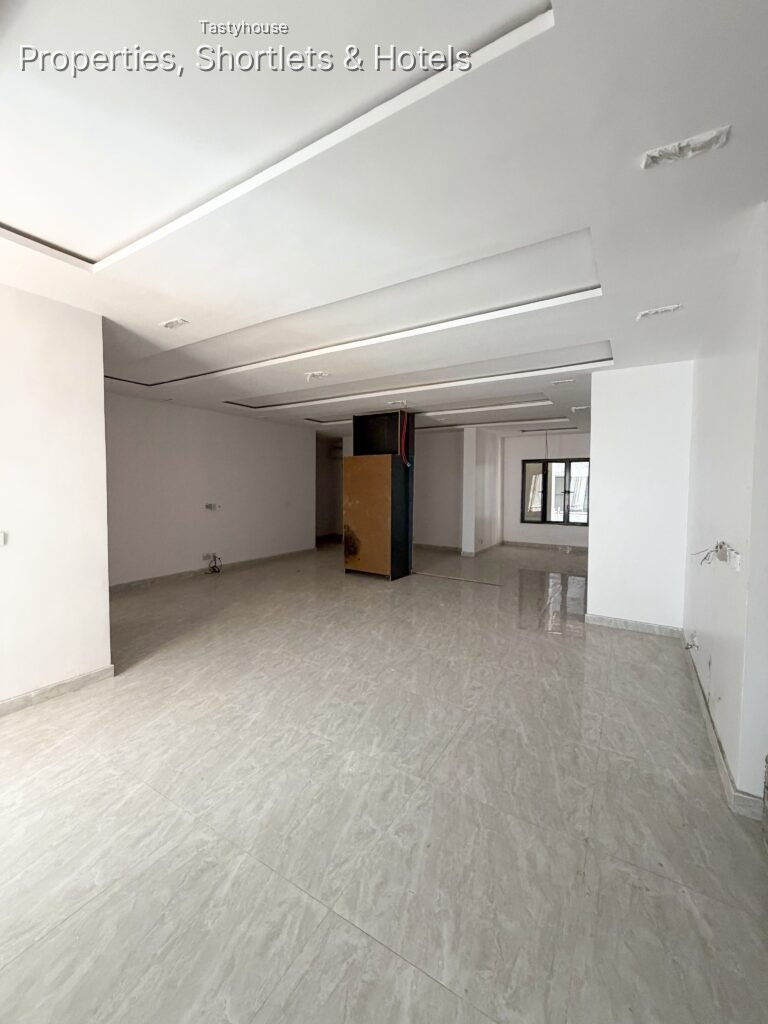 3 Bedroom Apartment with bq