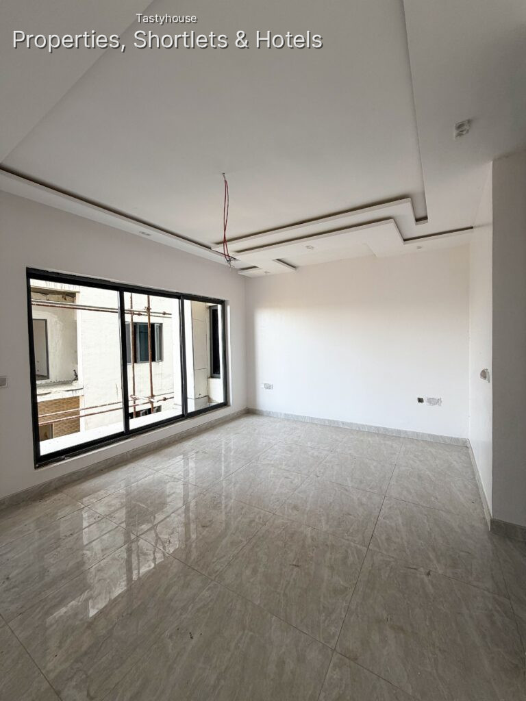 3 Bedroom Apartment with bq