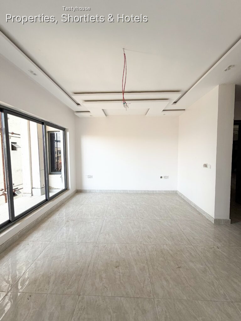 3 Bedroom Apartment with bq