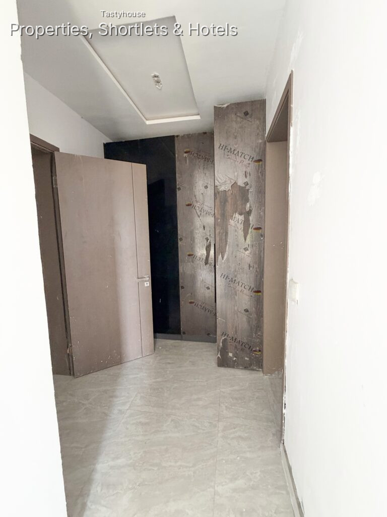 3 Bedroom Apartment with bq