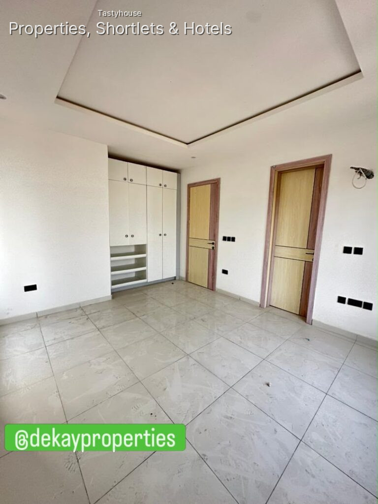 Luxury 3 Bedroom Apartment with BQ, Swimming Pool and Gym