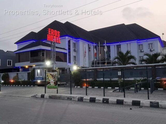 Eros.Hotel