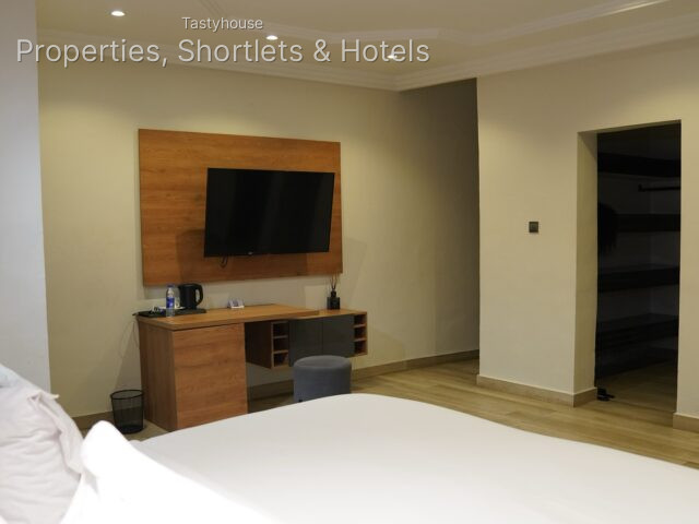 hirolagos hotel