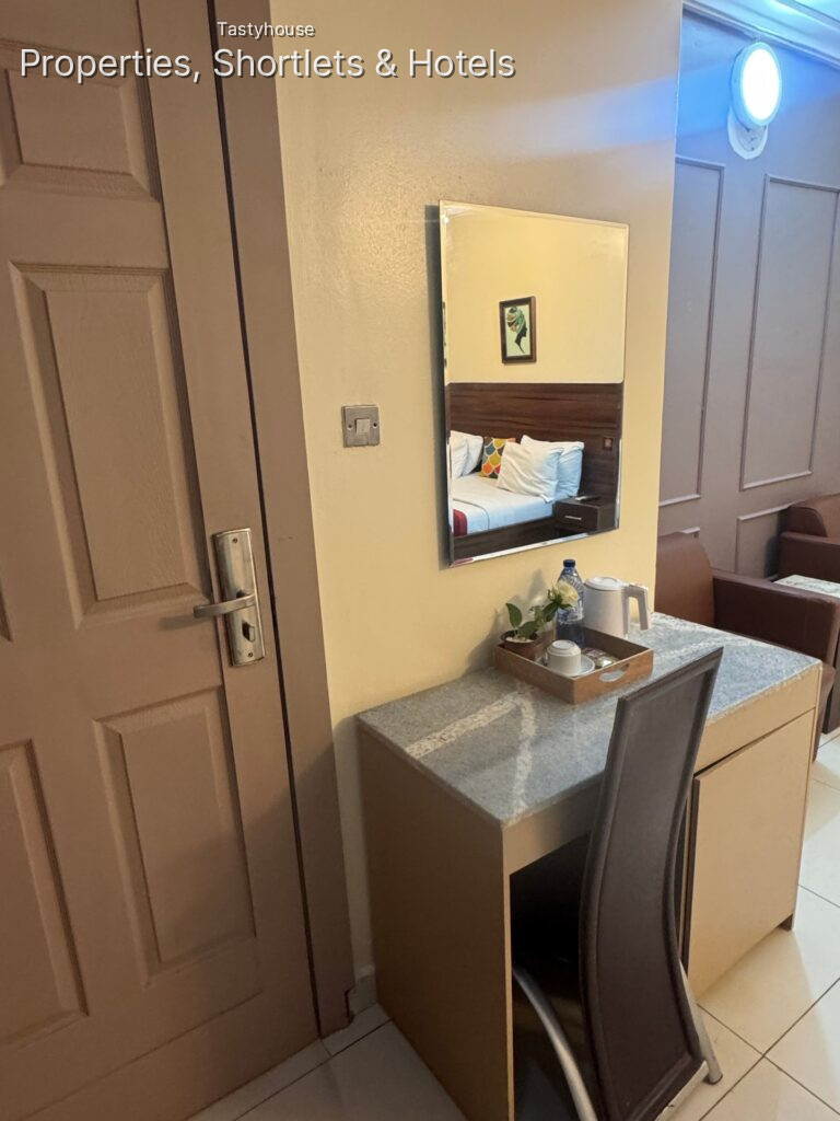 Posh Hotels and Suites
