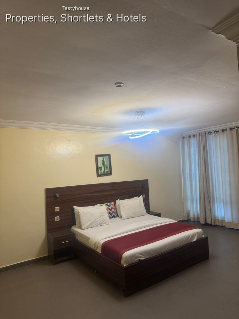 Posh Hotels and Suites