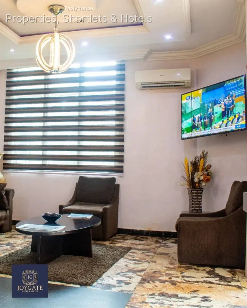 Joygate Hotel & Suites