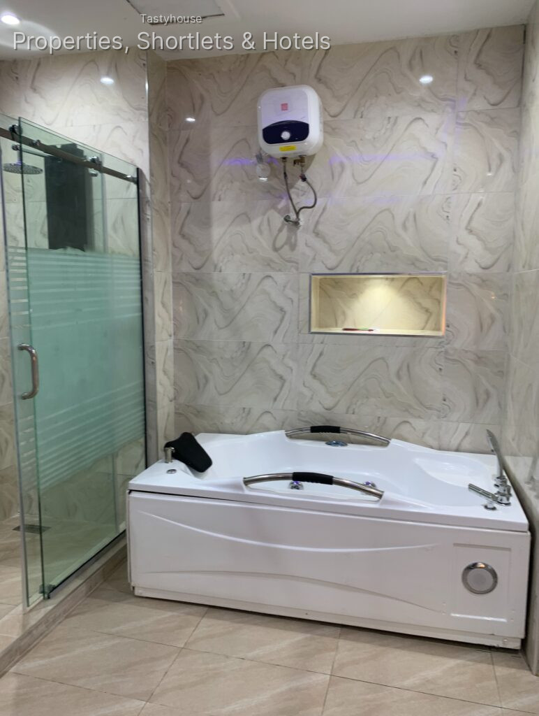 Soulmate Hotels And Suites