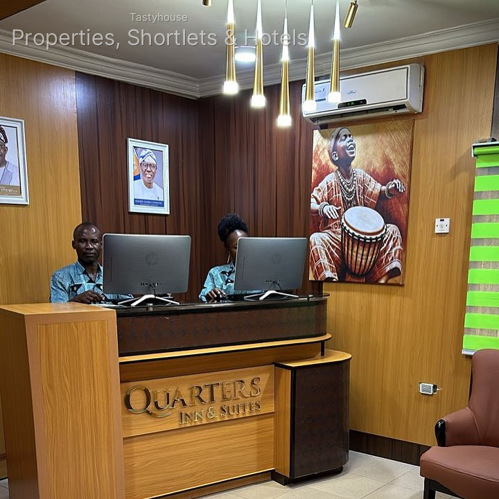 Quarters Inn