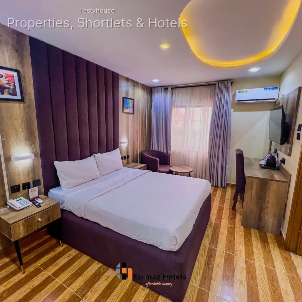 Elomaz Hotels