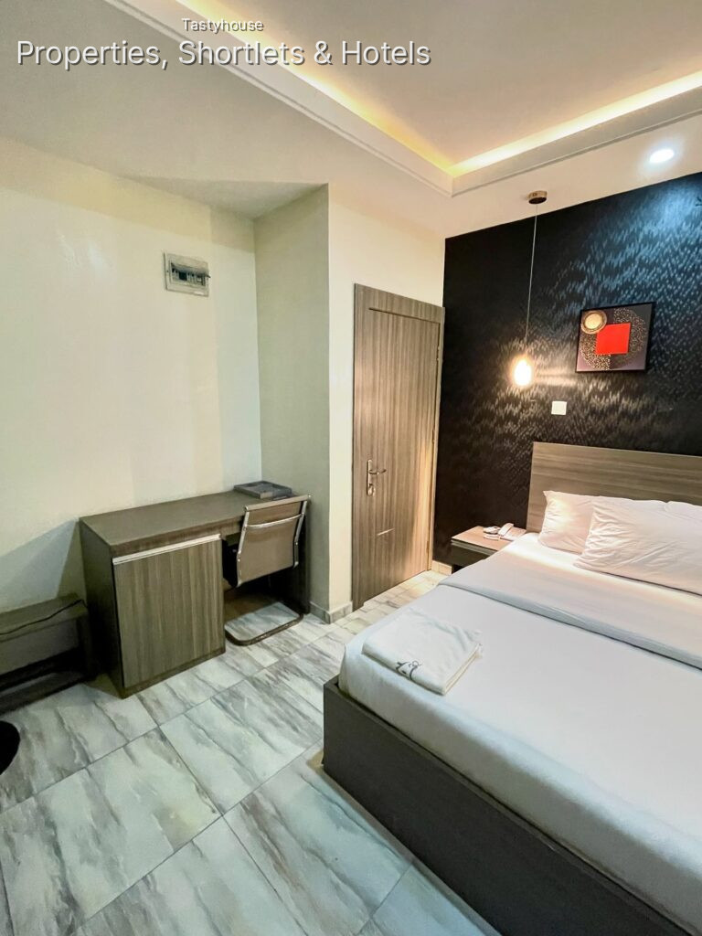 House32 Hotel