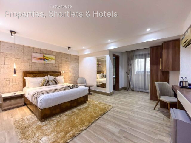 Blue Orange Hotel