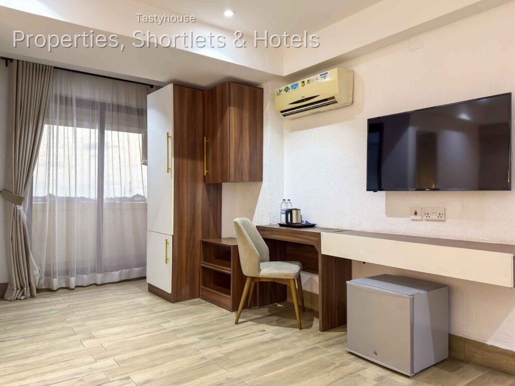 Blue Orange Hotel