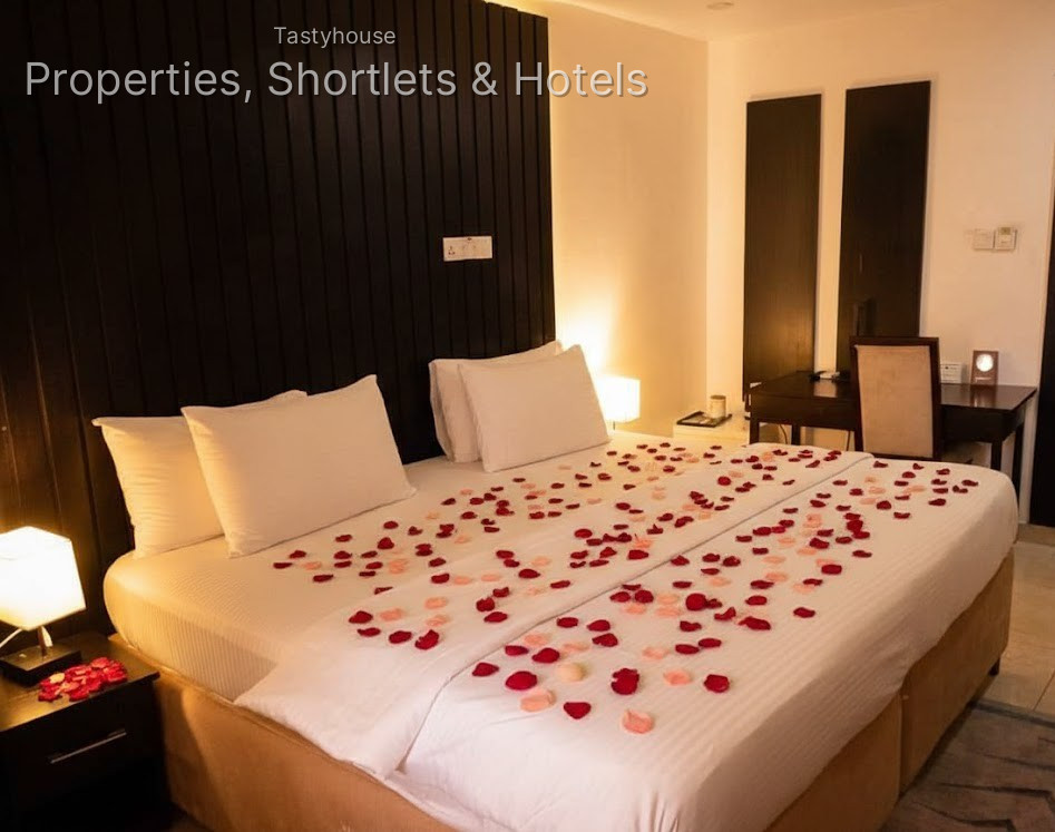 Royal Crest Hotel Suites