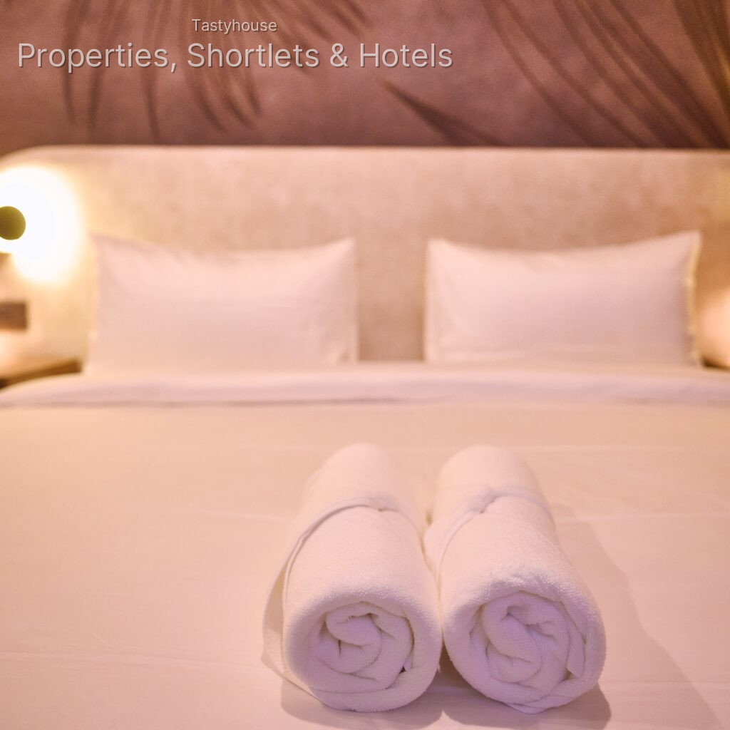 Azusa Hotel And Apartments