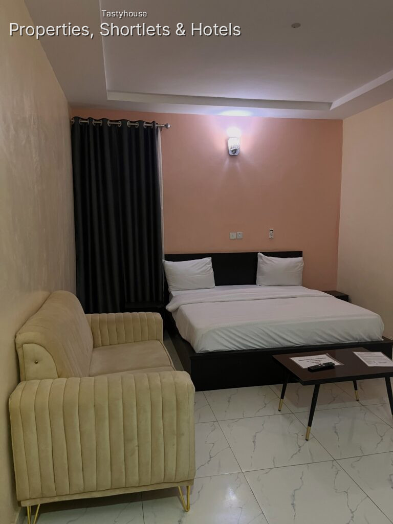 Oyako Hotel