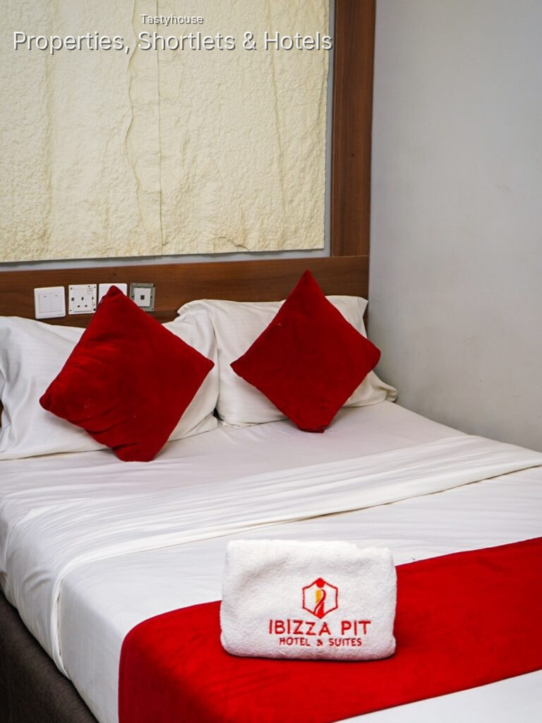 Ibizzapit Hotel