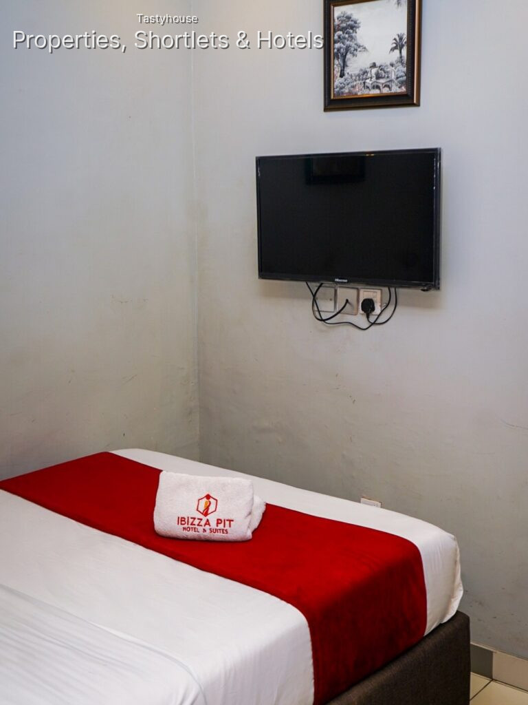 Ibizzapit Hotel