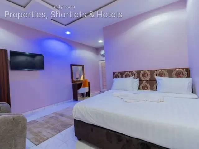 The Grand Elysium Hotel & Suites